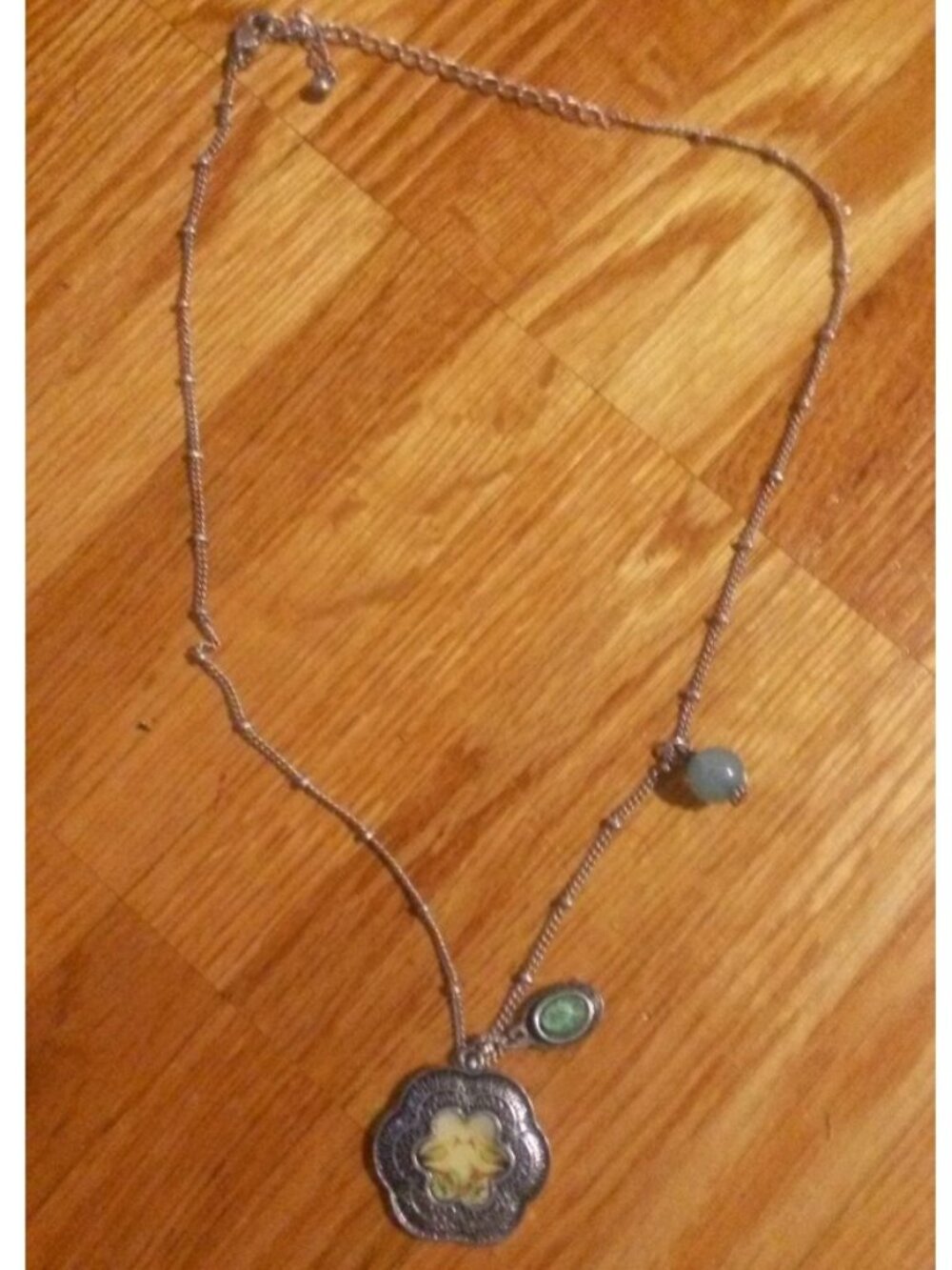 Vintage silver tone necklace chain three pendants 2 birds flower shaped pendant